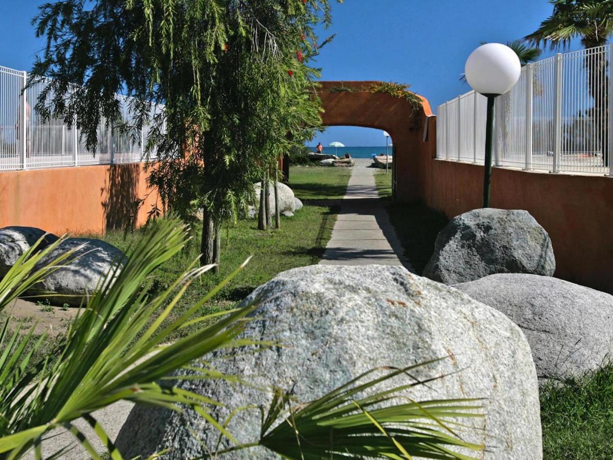 Apartment Near The Sea, Borgo-Plage بورجو المظهر الخارجي الصورة